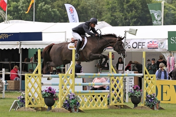 Paul Barker claims the British Horse Feeds Speedi-Beet HOYS Grade C Qualifier at Bramham Horse Trials 